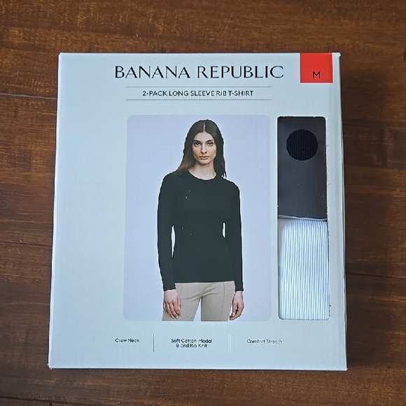 Banana Republic Tops - Banana Republic Black and White Long Sleeve Tee Set